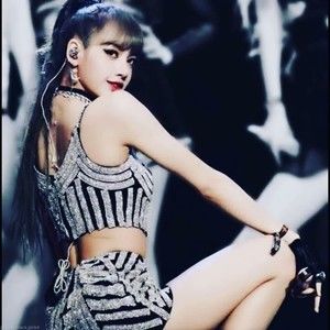 Meet your Posher, Sheila